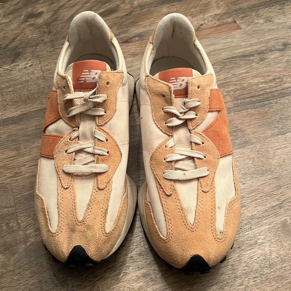 New Balance 327 Men size 9 - Picture 5 of 5